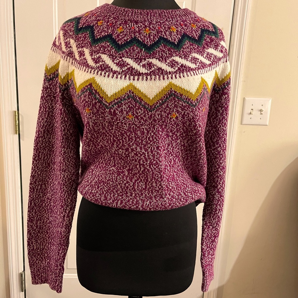 Womens old Navy sweater